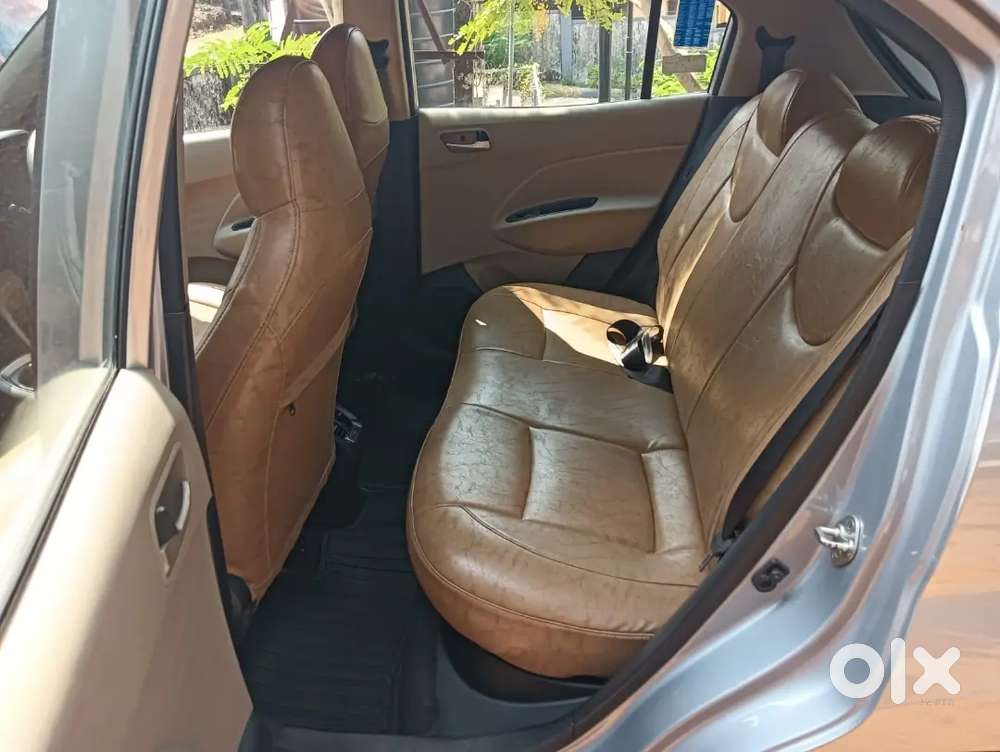 Hyundai Santro 1.1 Amt Sportz Hatchcack 20121 Model And Only 21000 Km