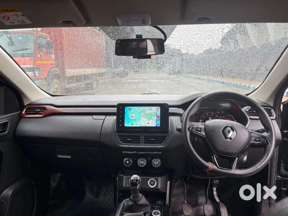 Renault Kiger, 2023, Petrol