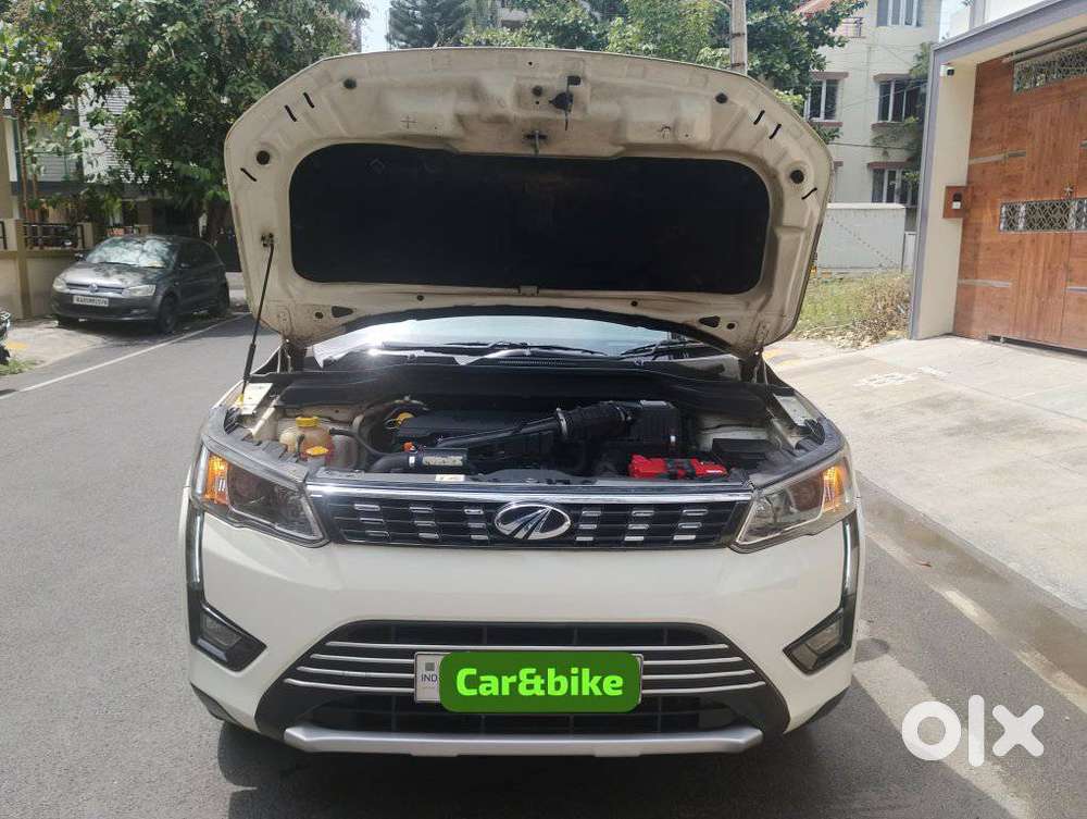 Mahindra Xuv300 W8, 2020, Petrol