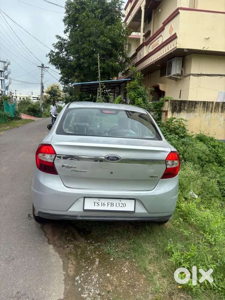 Ford Figo Aspire 2016 Diesel 136000 Km Driven