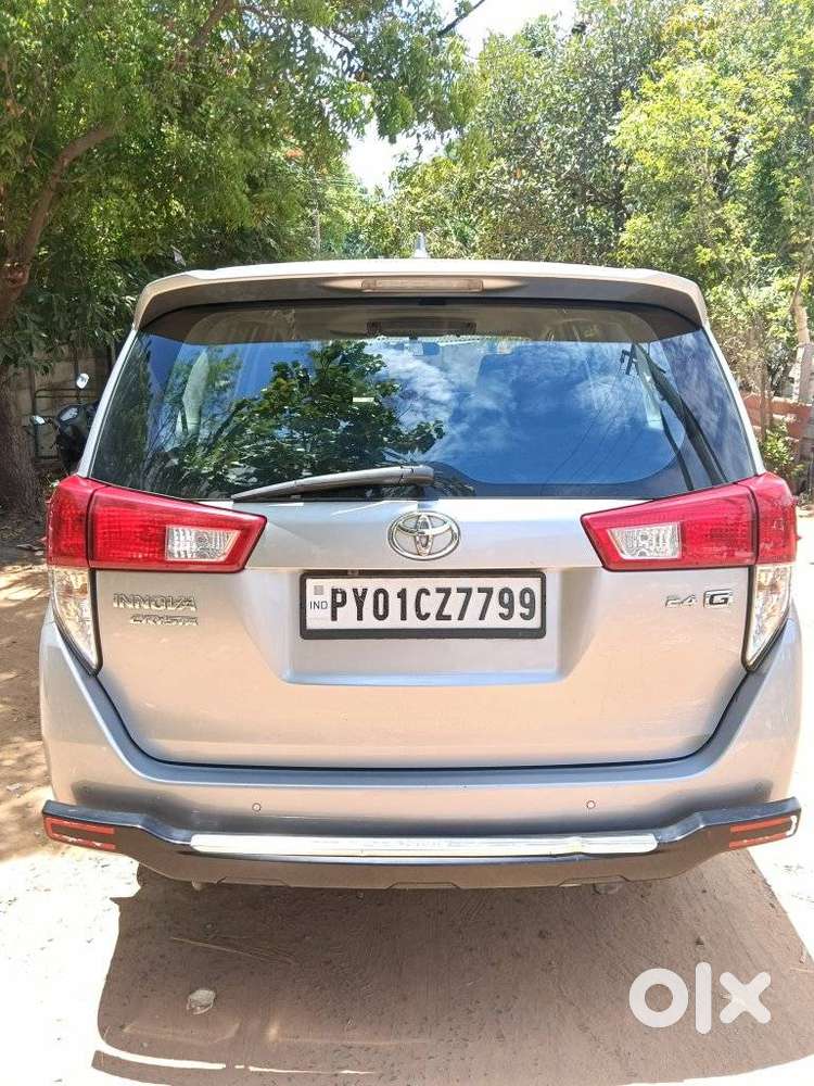 Toyota Innova Crysta 2.4 G Mt, 2022, Diesel