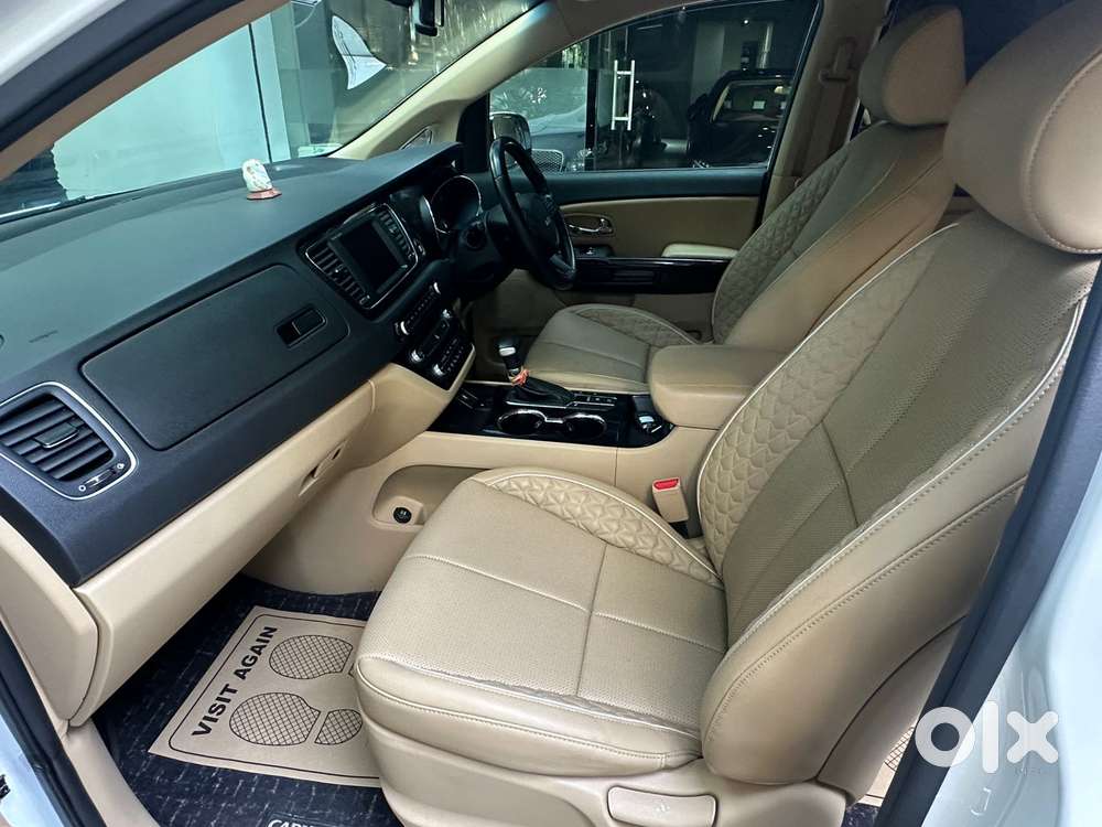 Kia Carnival Limousine Plus 7 Str, 2023, Diesel
