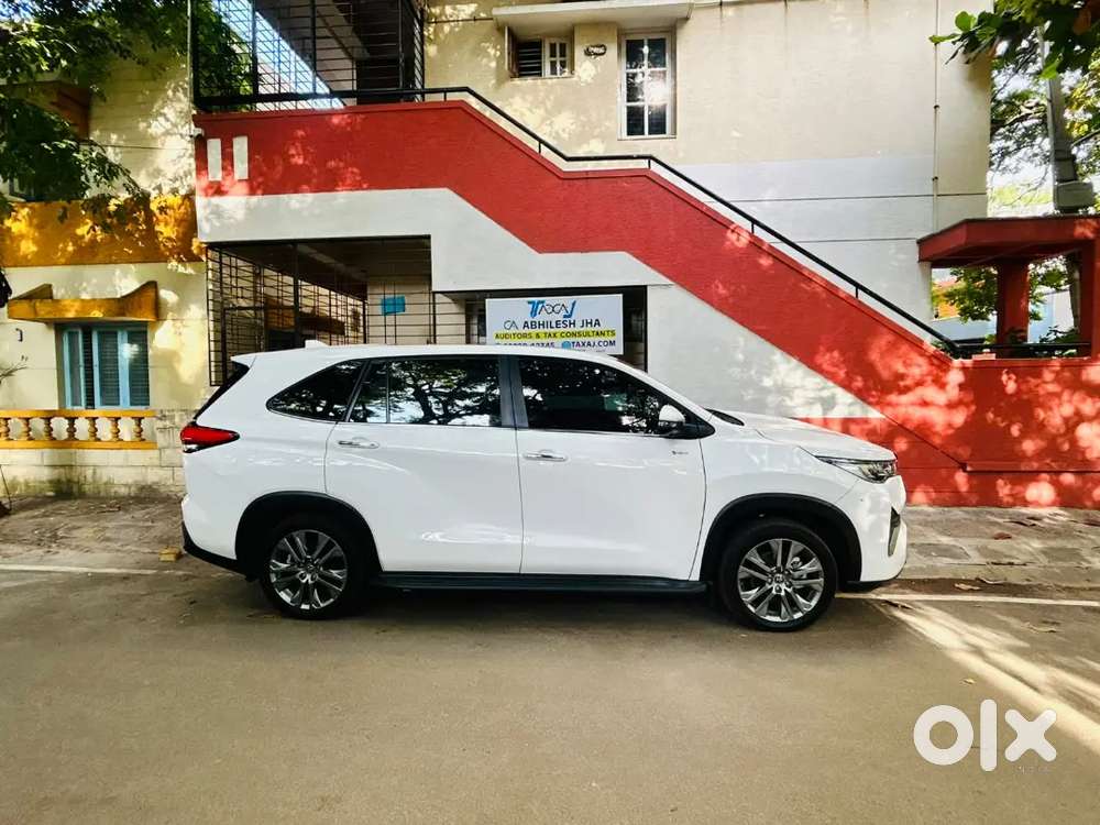Toyota Innova Hycross Zx(o) 2026