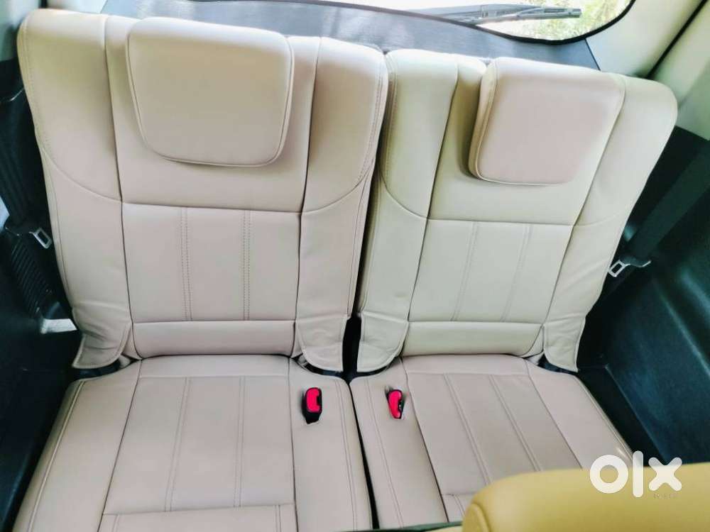 Mahindra Xuv500 W11 Option, 2021, Diesel