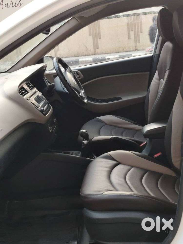 Hyundai I20 Asta (o) 1.2 Ivt, 2014, Petrol