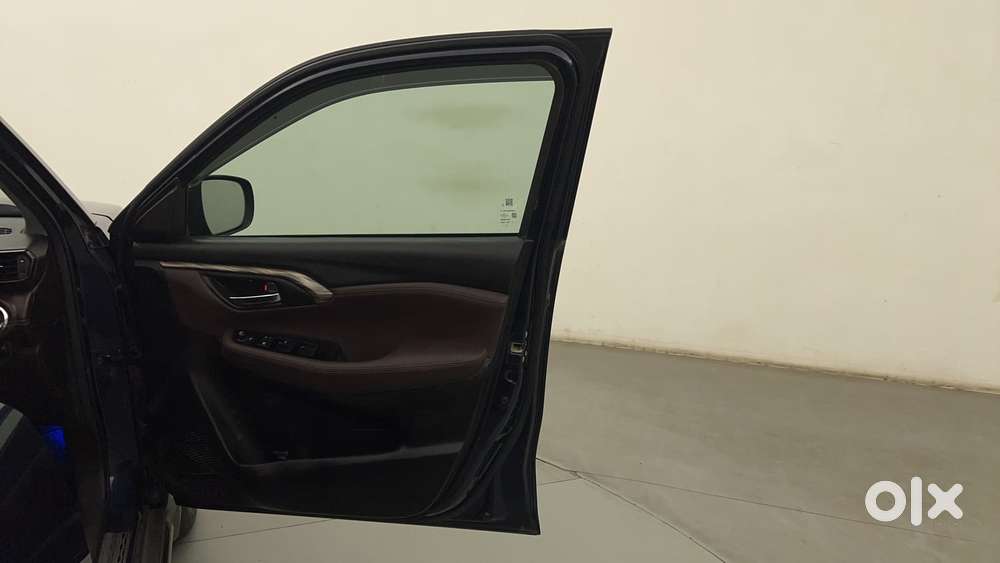 Maruti Suzuki Grand Vitara Alpha Smart Hybrid, 2022, Petrol