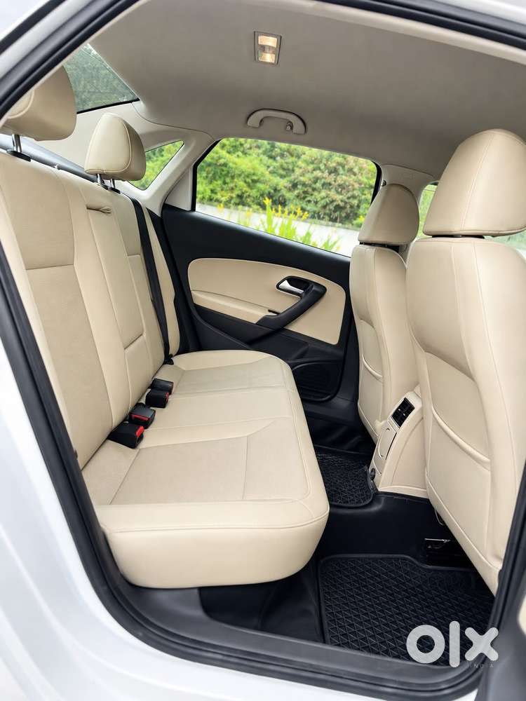 Volkswagen Vento 1.6 Highline, 2019, Petrol