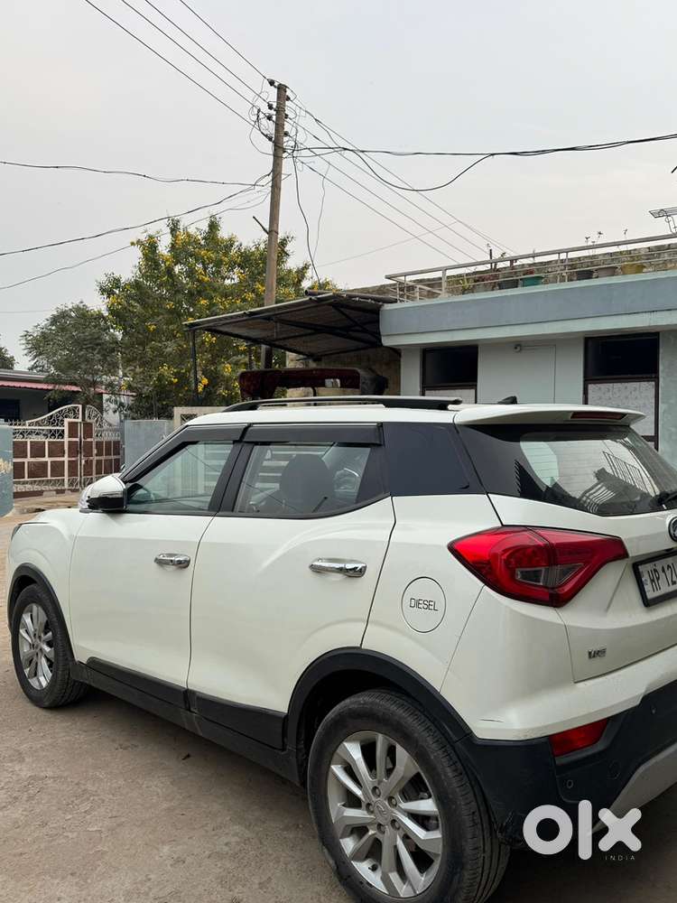 Mahindra Xuv300 Top End Variant W8 Diesel 2019 All Tyre New Push Start