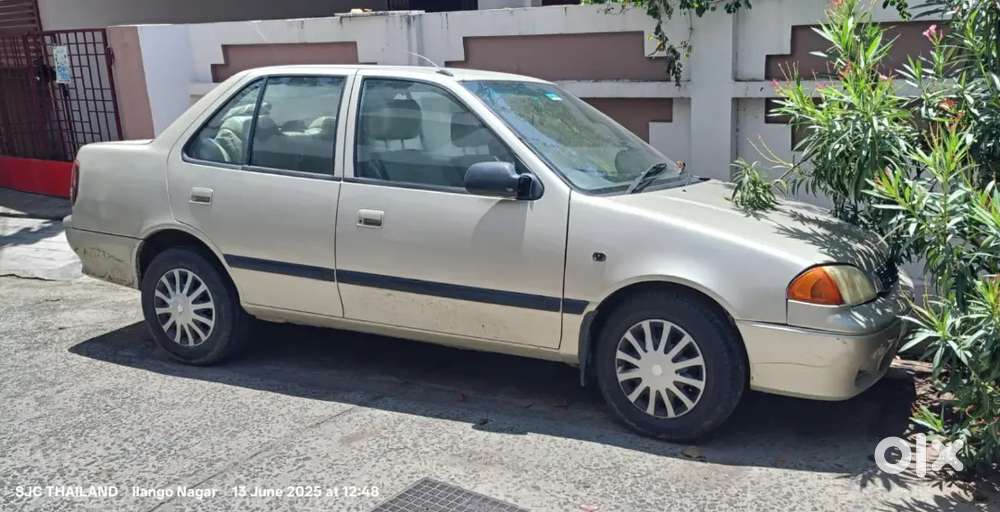 Maruti Suzuki Esteem 2004