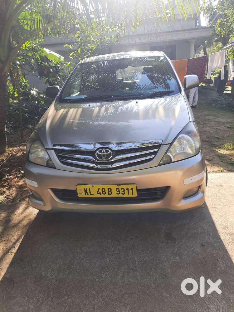 Toyota Innova 2010 Diesel 250000 Km Driven