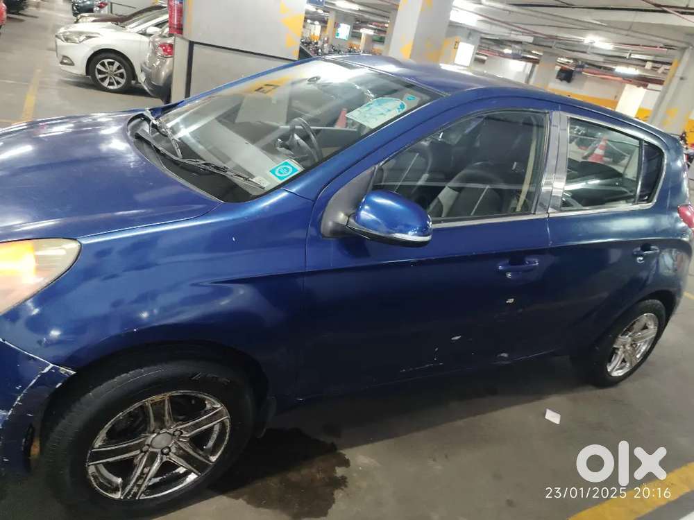 Hyundai I20 2010 Petrol 80000 Km Driven