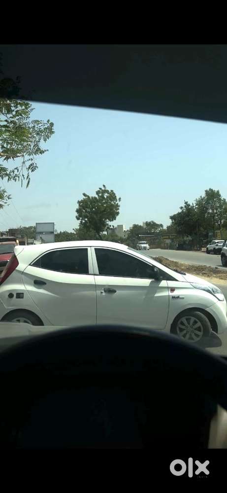Hyundai Eon Magna Plus