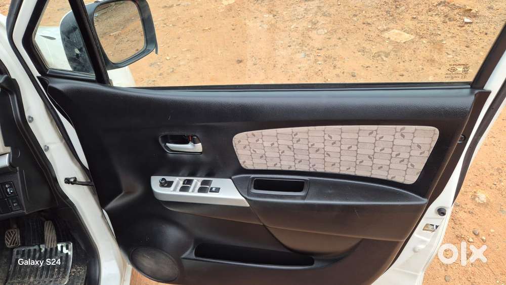 Maruti Suzuki Wagon R Vxi Abs Airbag, 2016, Petrol