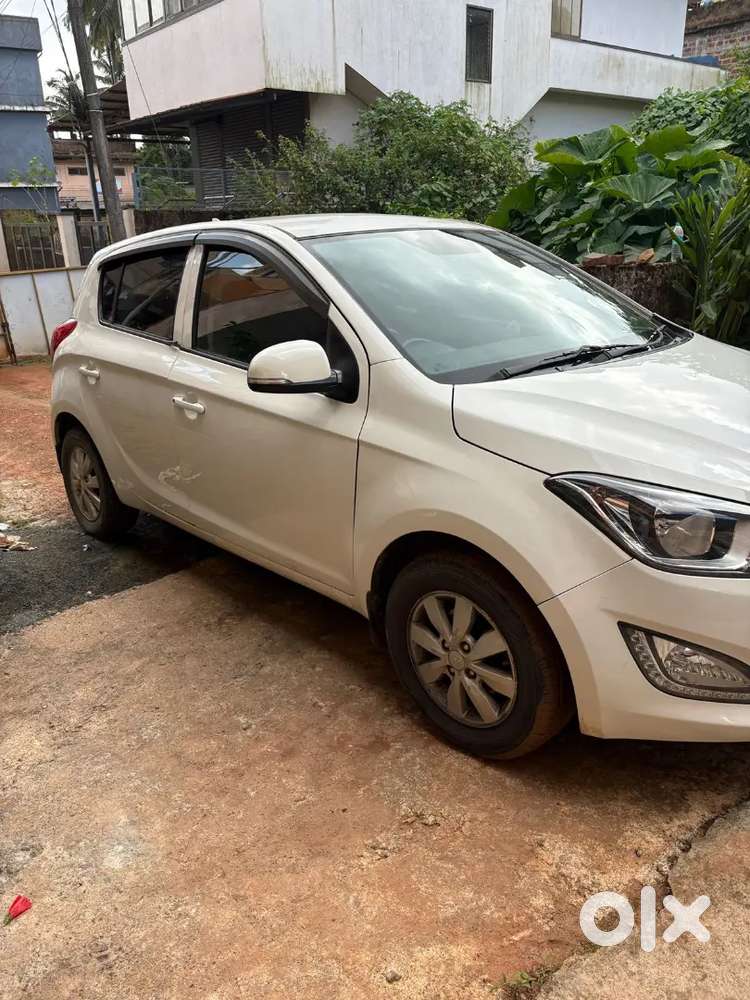 Hyundai I20 2013 Petrol Well Maintained