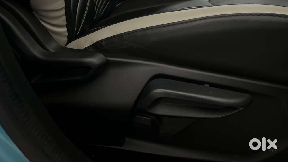 Tata Nexon Creative 1.2 Revotron Petrol 6 Amt, 2023, Petrol