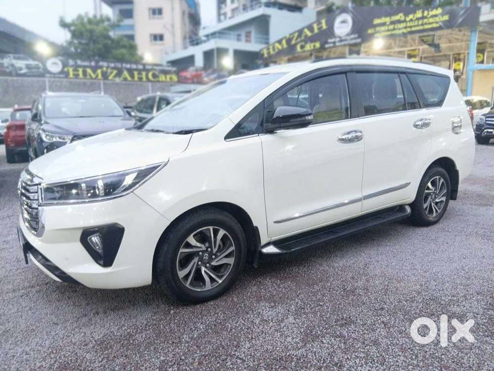 Toyota Innova Crysta 2.4 V 8 Str, 2021, Diesel