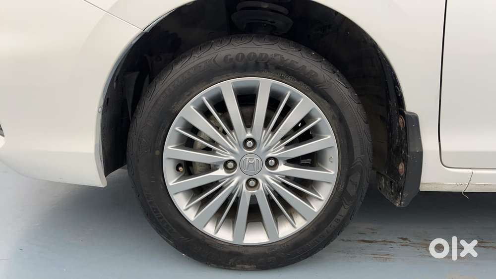 Honda City I-vtec V, 2023, Petrol