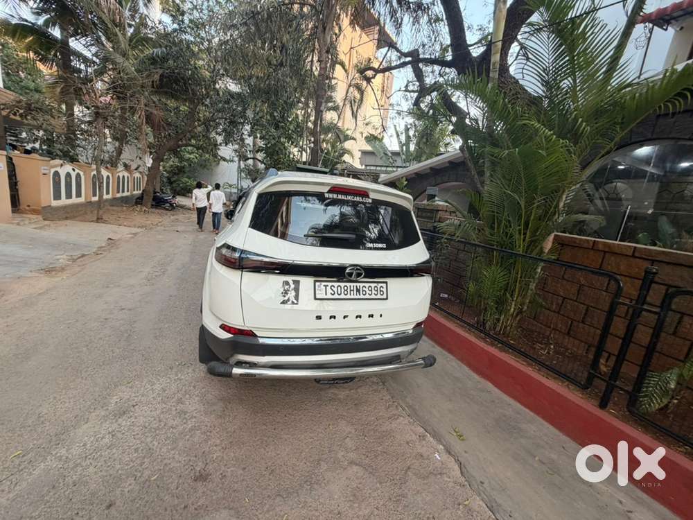 Safari Xza Plus 6seater Top End