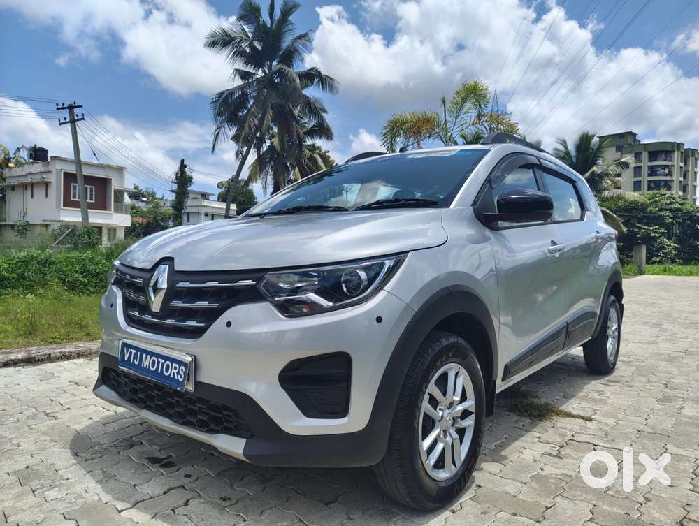Renault Triber Rxt, 2025, Petrol