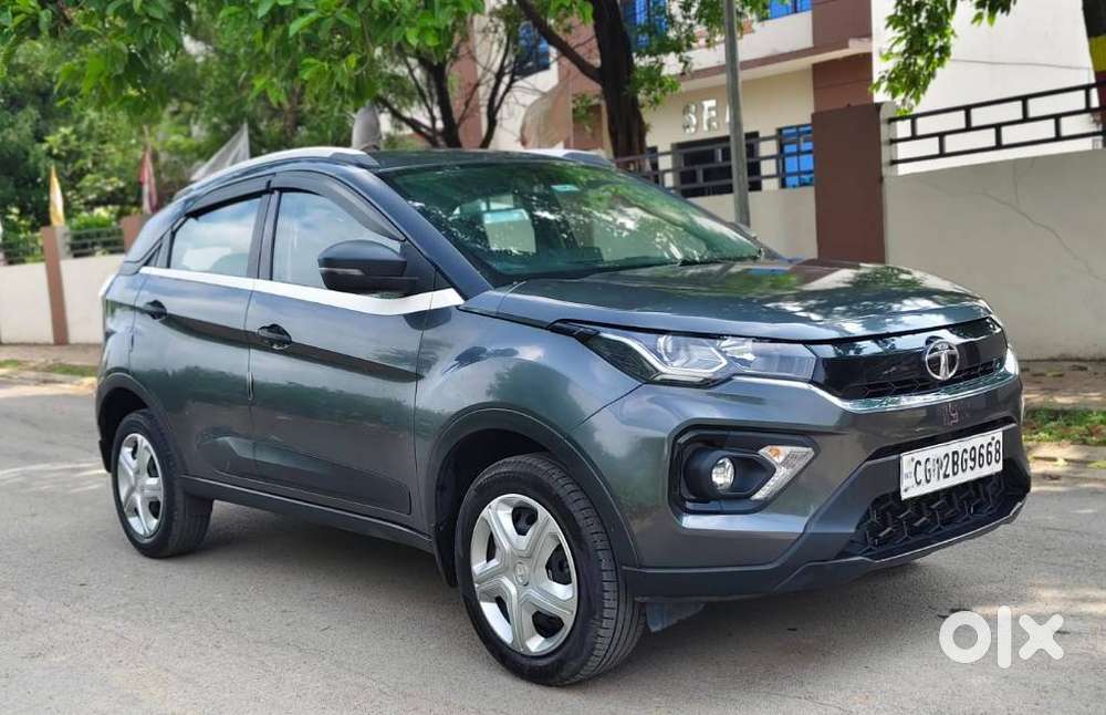 Tata Nexon 1.2 Revotron Xm (s), 2022, Petrol