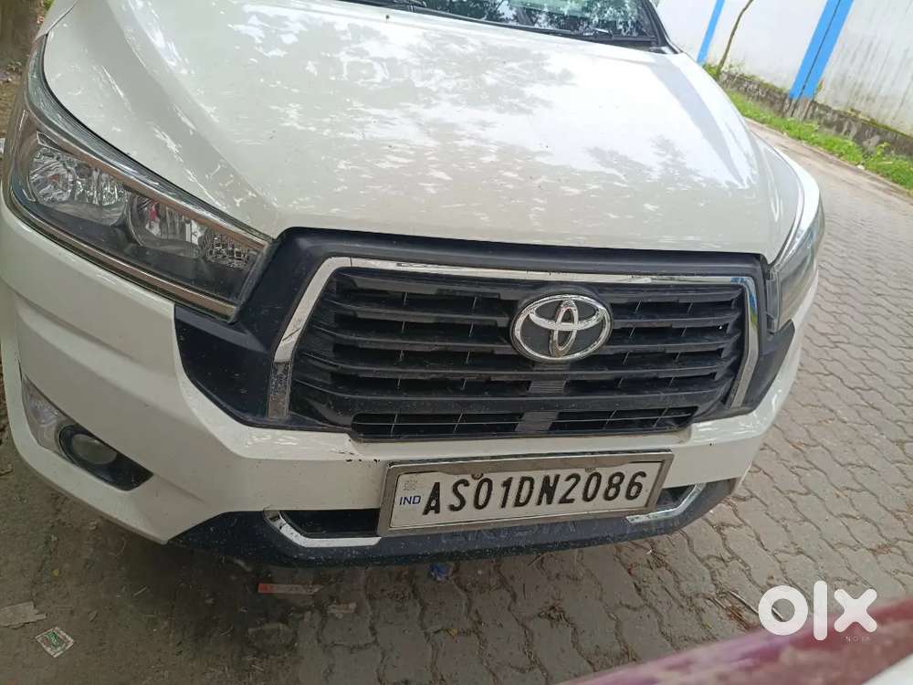 Toyota Innova Crysta 2017