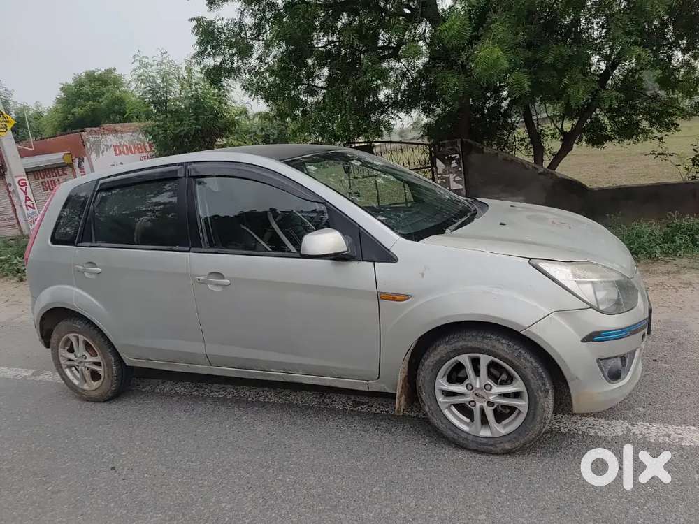 Ford Figo 1.2 Petrol 2012