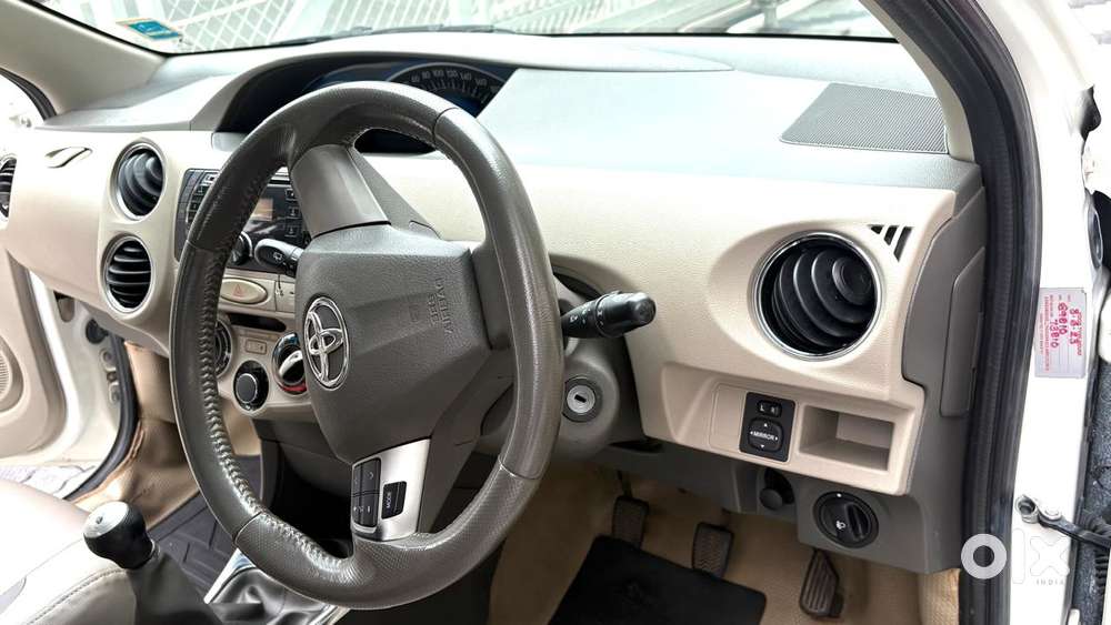 Toyota Etios Liva, 2015