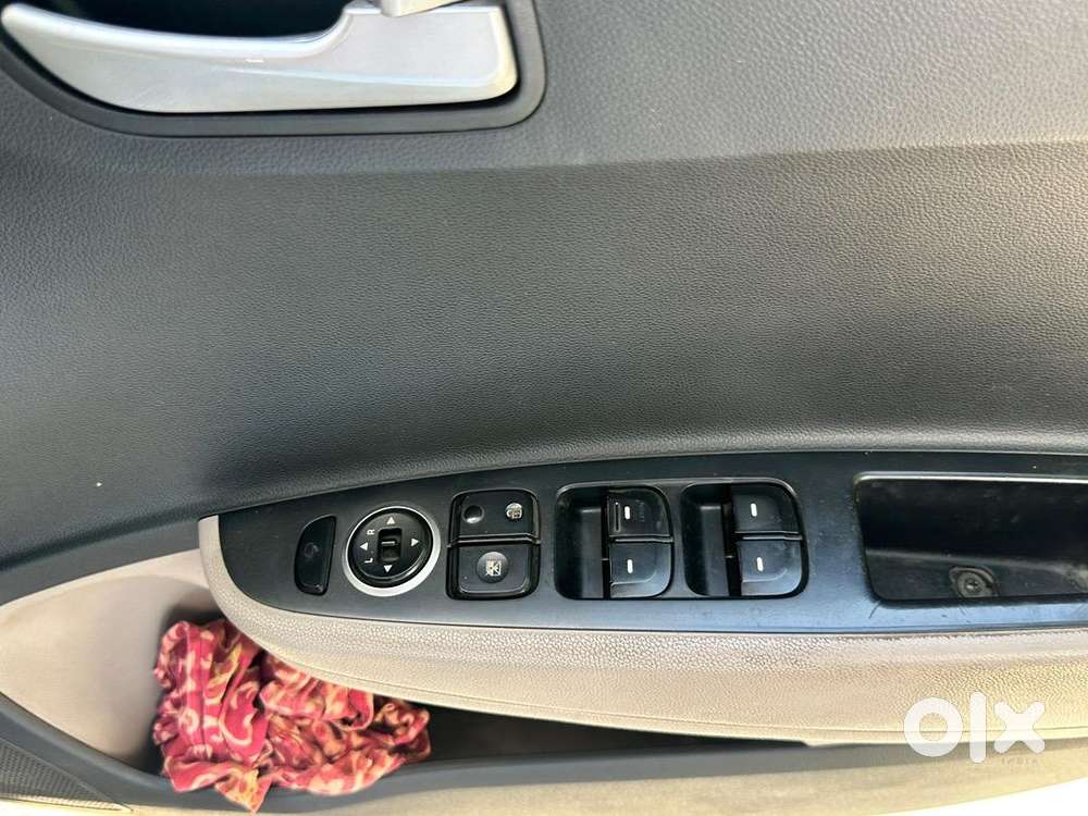 Hyundai Grand I10 2015 Petrol 87860 Km Driven