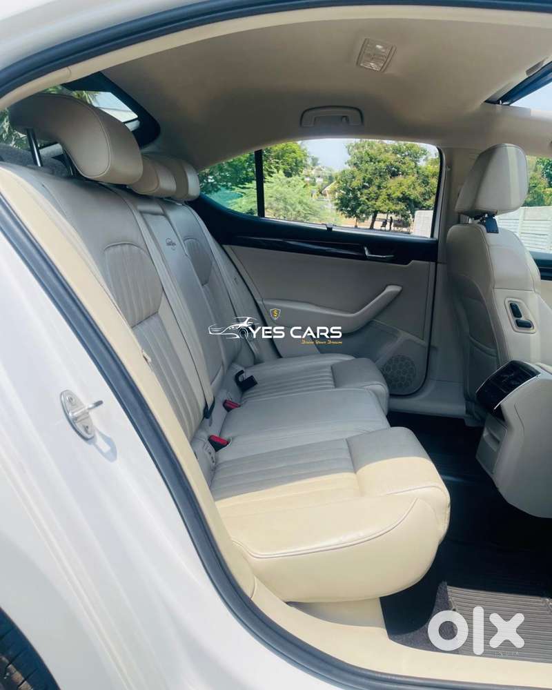 Skoda Superb, 2019, Petrol