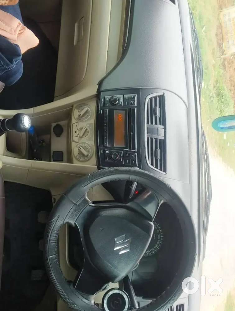 Maruti Suzuki Swift Dzire 2016 Diesel 79000 Km Driven