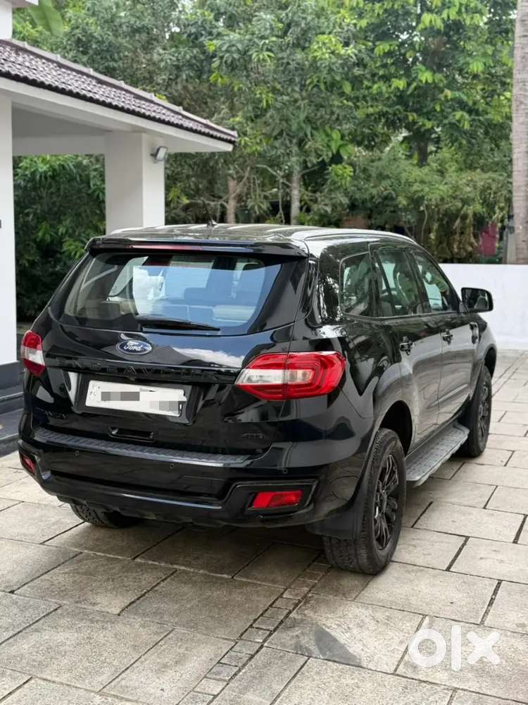 Ford Endeavour 2017
