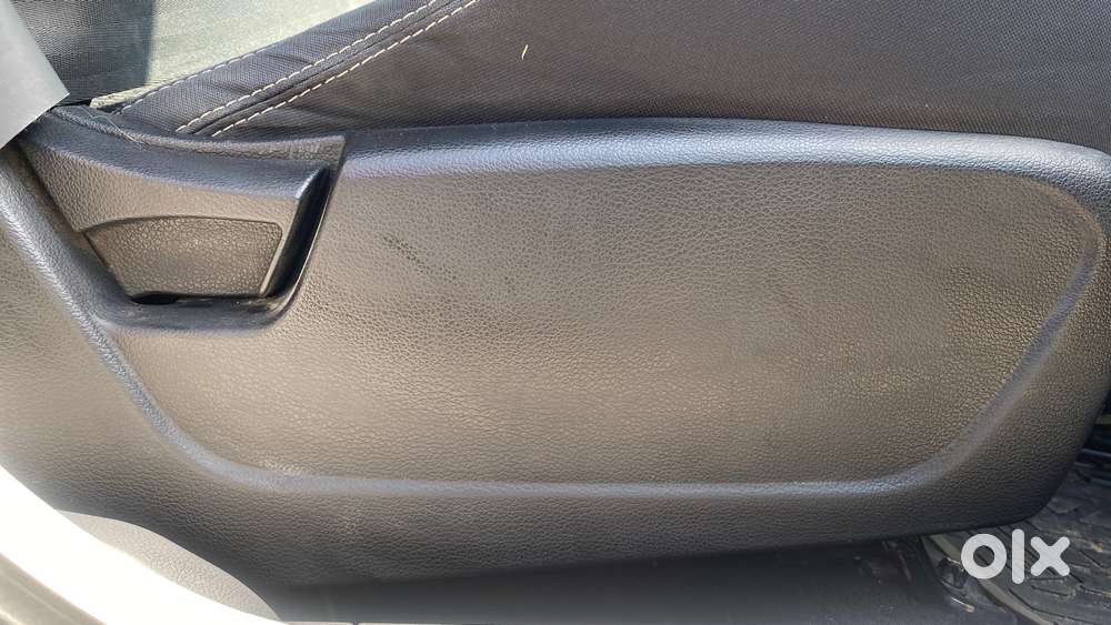 Mahindra Xuv300 W8 Diesel, 2021, Diesel