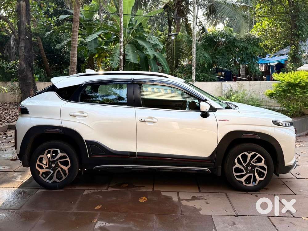 Suzuki Fronx Alpha 1.0l Turbo 6 At