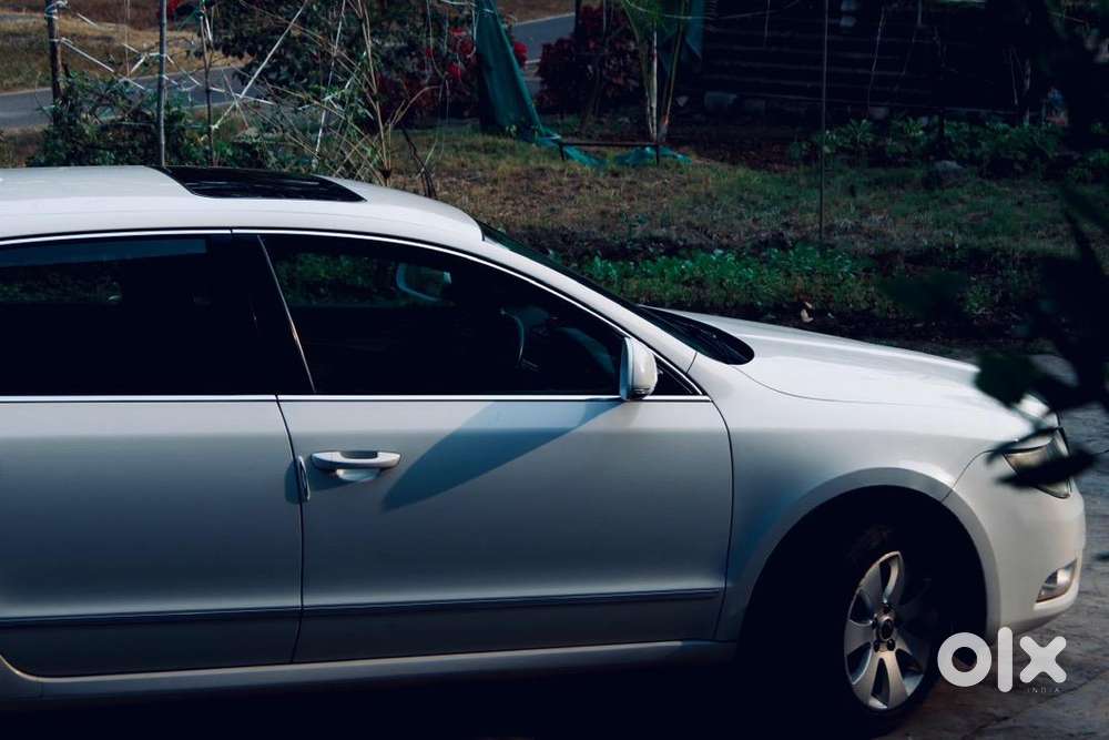 Skoda Superb 2013 Petrol Well Maintained Also Perfct Condition