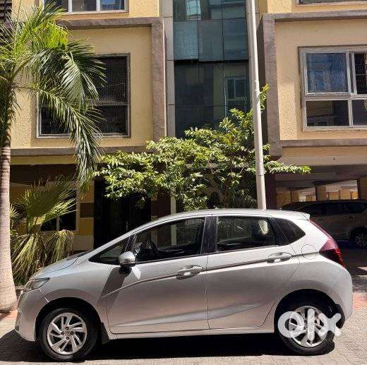 Honda Jazz V Automatic, 2015, Petrol