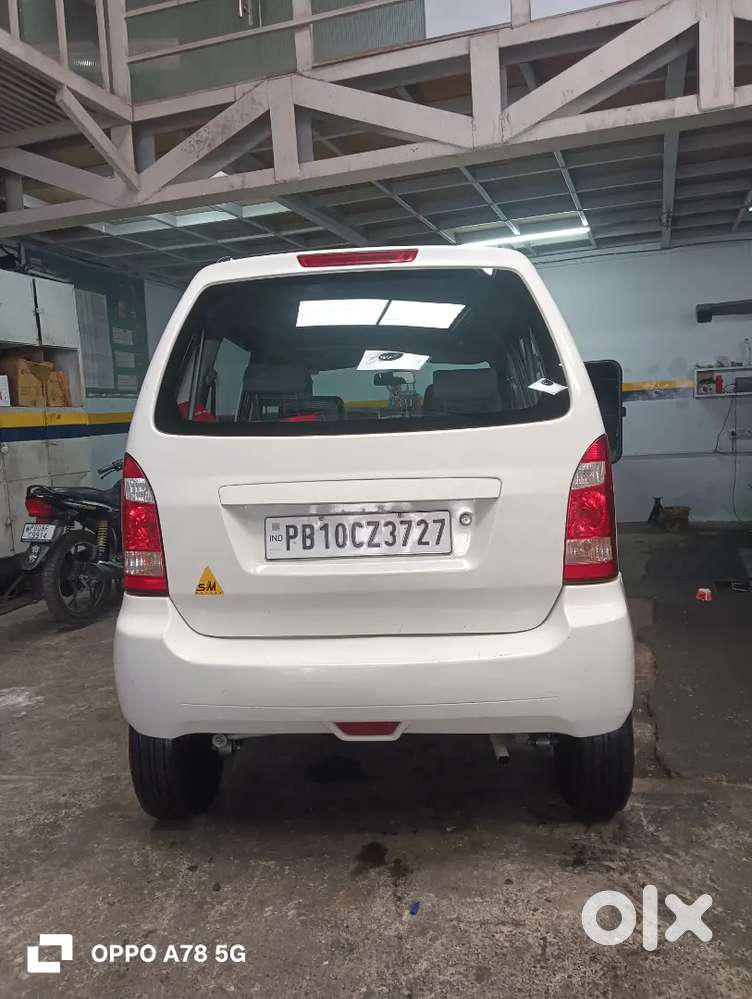 Maruti Suzuki Wagon R Top Model 2010 Petrol 75130 Km Driven