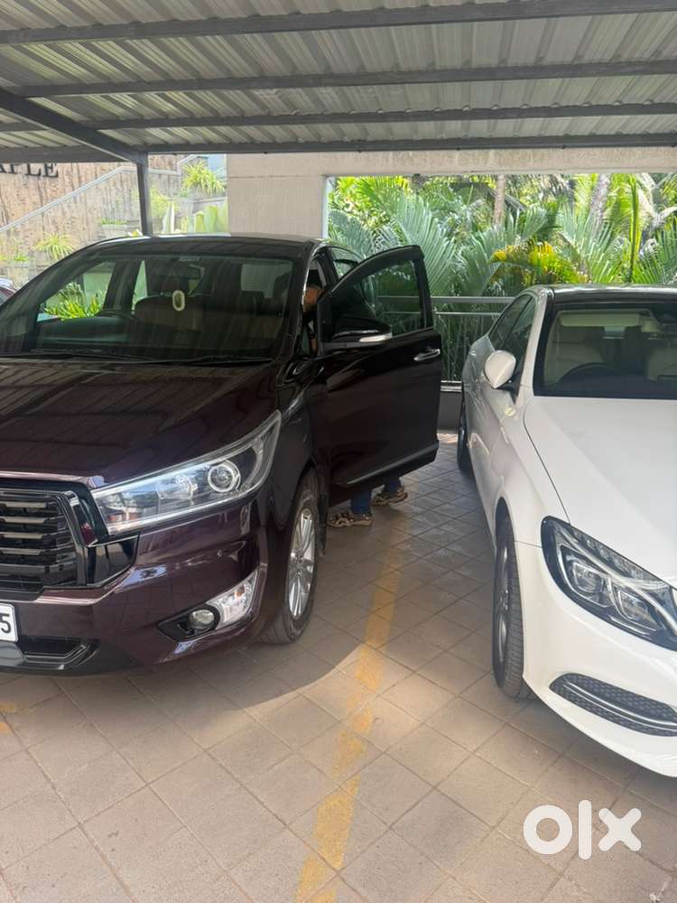 Innova Crysta Z Automatic