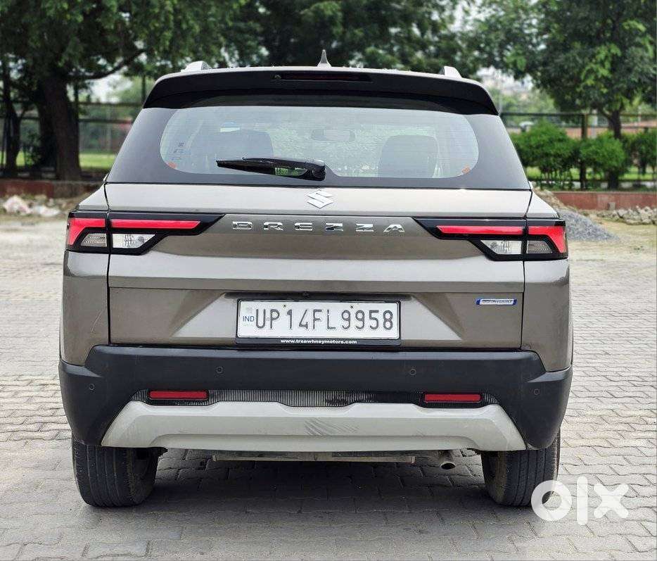 Maruti Suzuki Brezza 1.5 Zxi Plus Smart Hybrid, 2023, Petrol