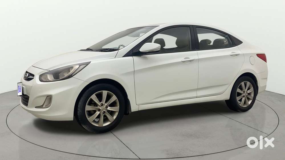 Hyundai Verna Fluidic 1.6 Vtvt Sx, 2013, Petrol