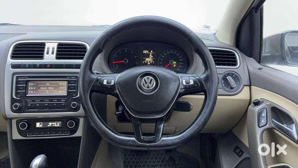 Volkswagen Vento 2010-2013 Petrol Highline, 2016, Petrol