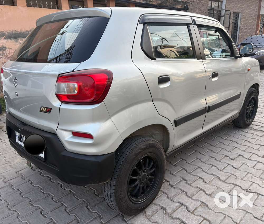 Maruti Suzuki S-presso Vxi Opt, 2024, Petrol