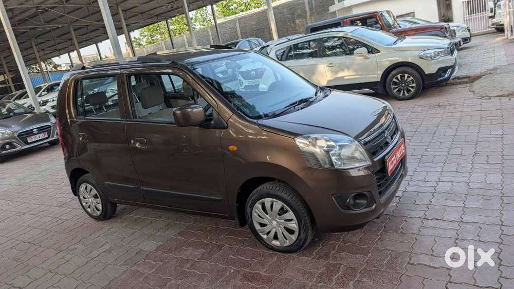 Maruti Suzuki Wagon R Vxi 1.0, 2015, Petrol