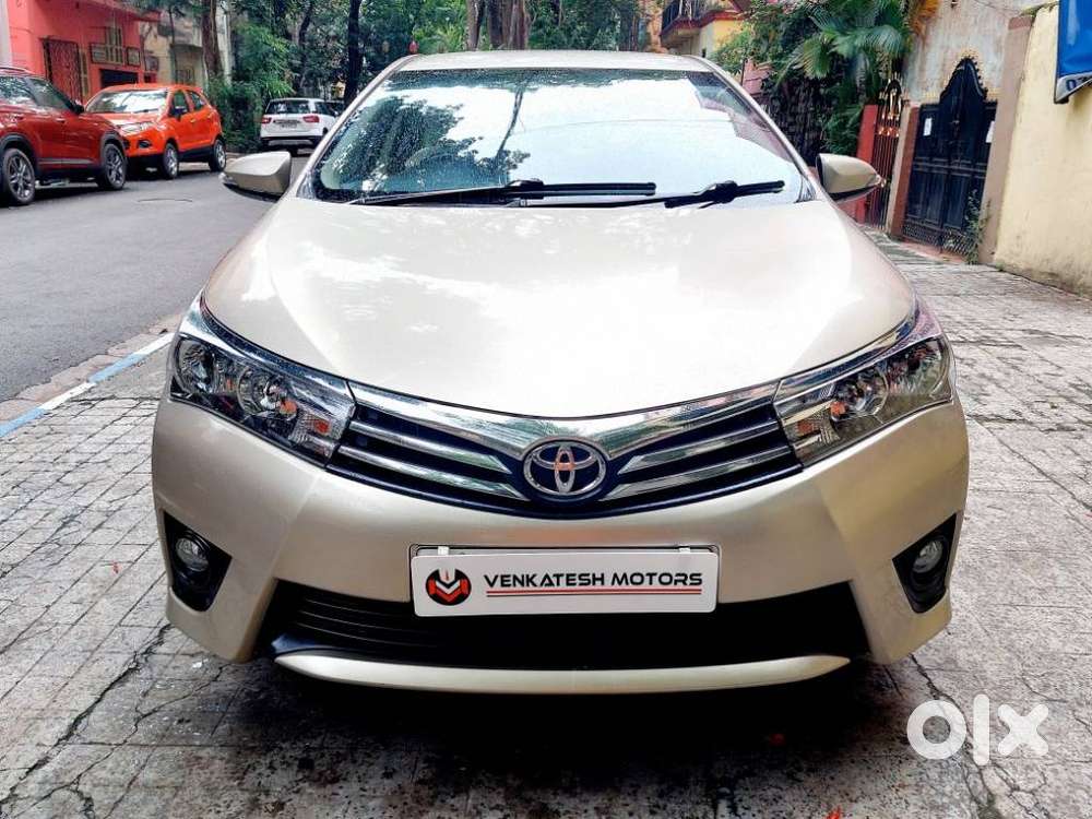 Toyota Corolla Altis G At, 2015, Petrol