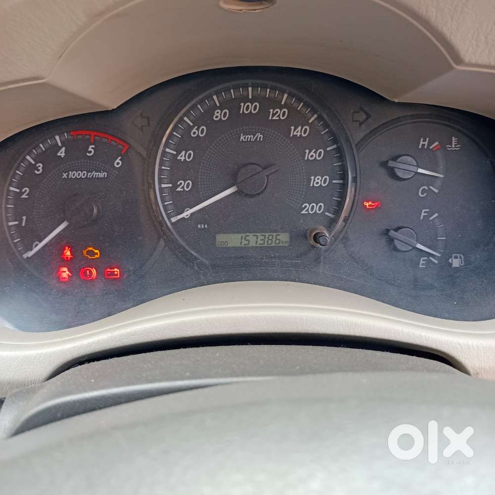 Toyota Innova 2.5 G (diesel) 8 Seater, 2014, Diesel