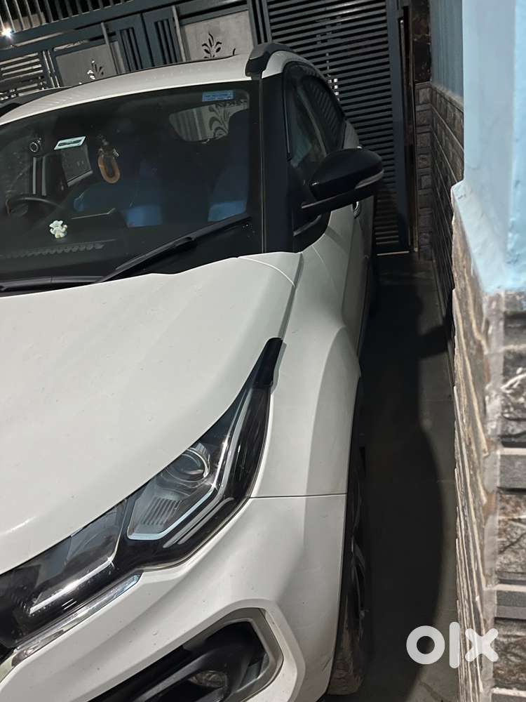 Tata Nexon Petrol 2024
