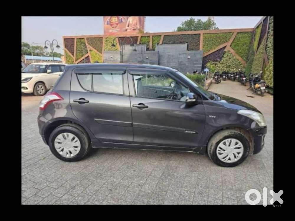 Maruti Suzuki Swift 1.2 Vxi (o), 2017, Petrol