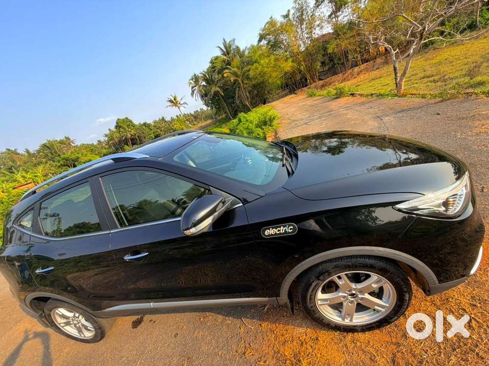 Mg Zs Ev 2023 Electric 42642 Km Driven