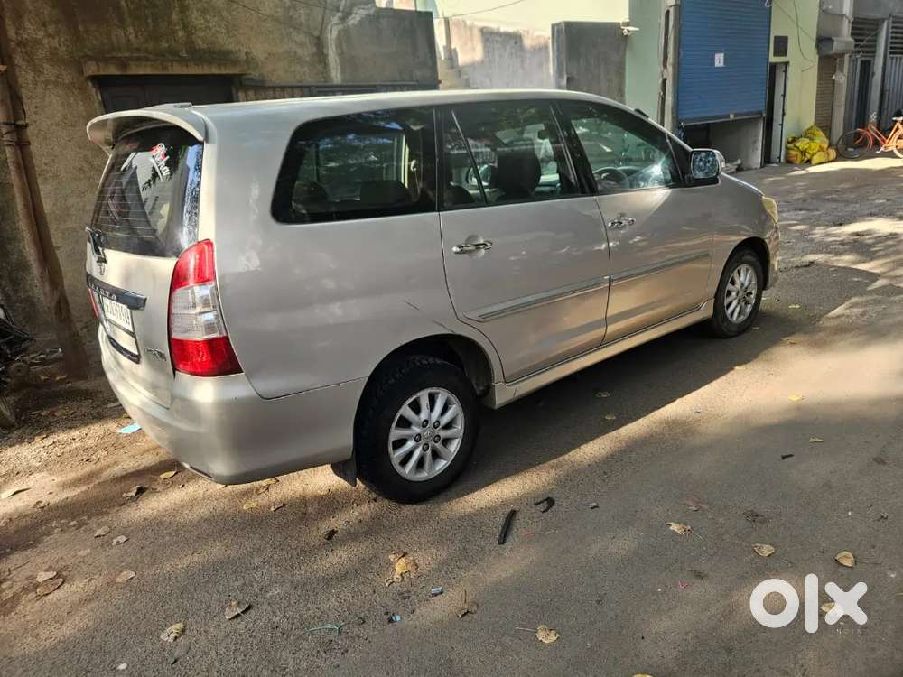 Toyota Innova 2013 Diesel Well Maintained