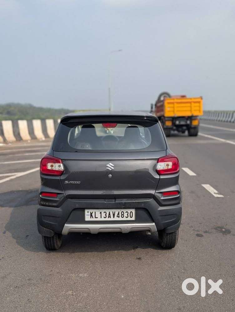 Maruti Suzuki S-presso Vxi, 2022, Petrol