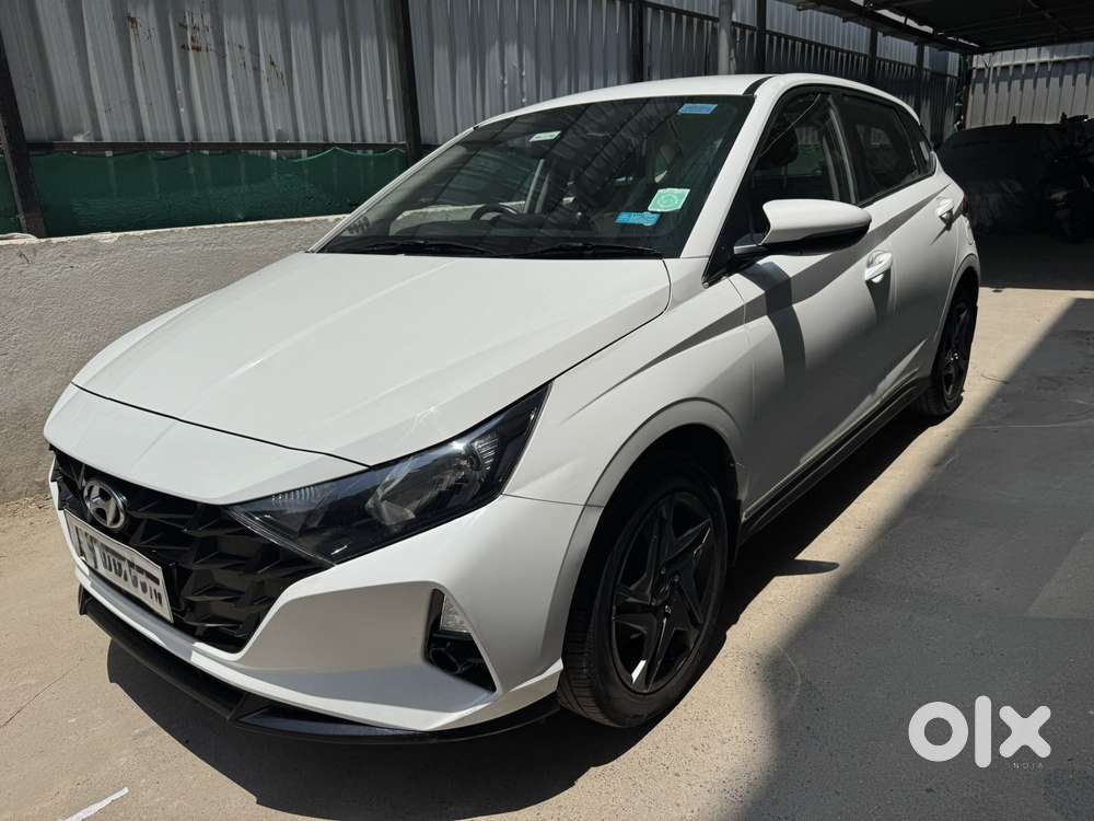 Hyundai I20 Sportz 1.2 Ivt, 2021, Petrol